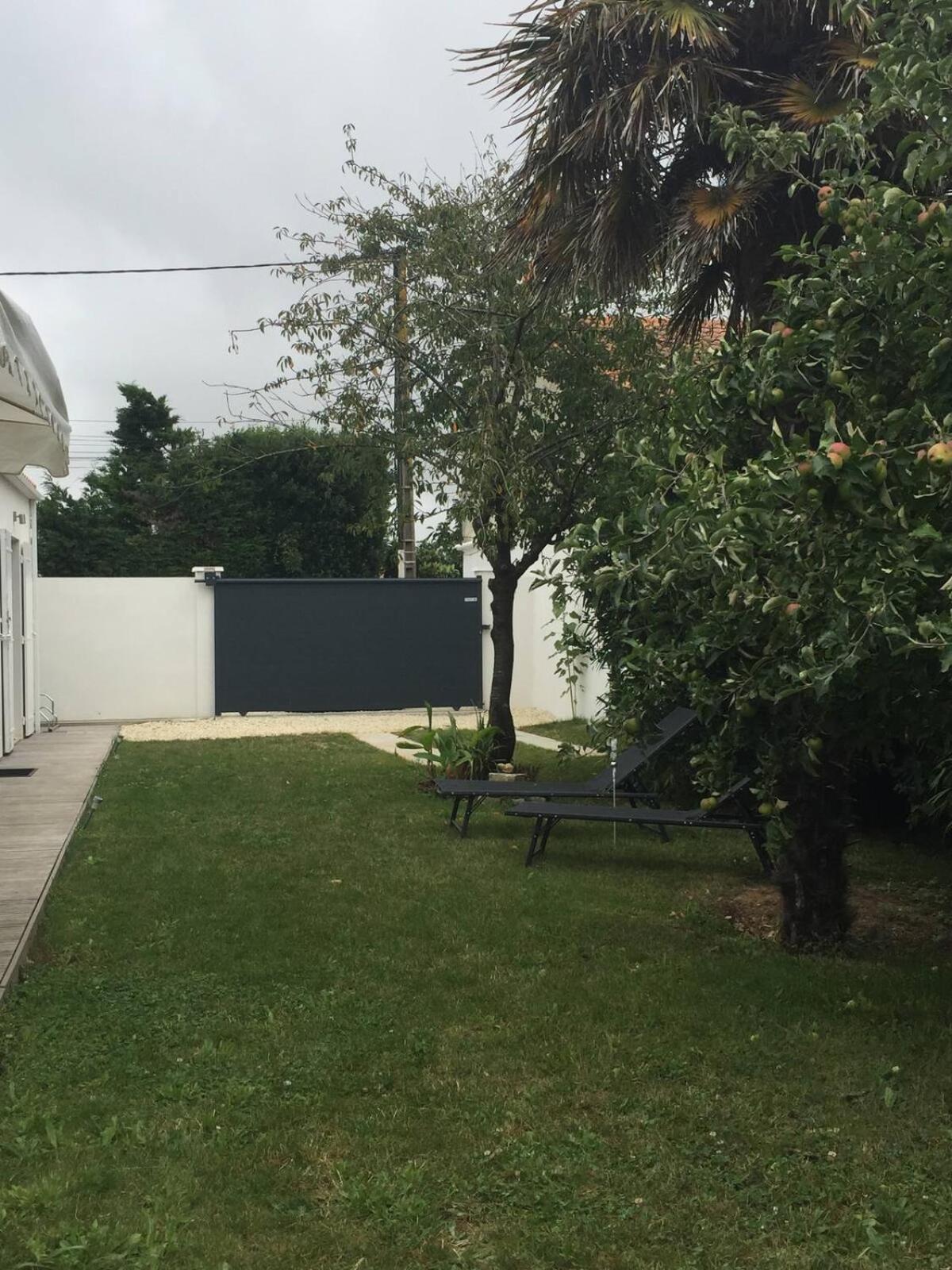 33 Bis Villa La Rochelle  Luaran gambar