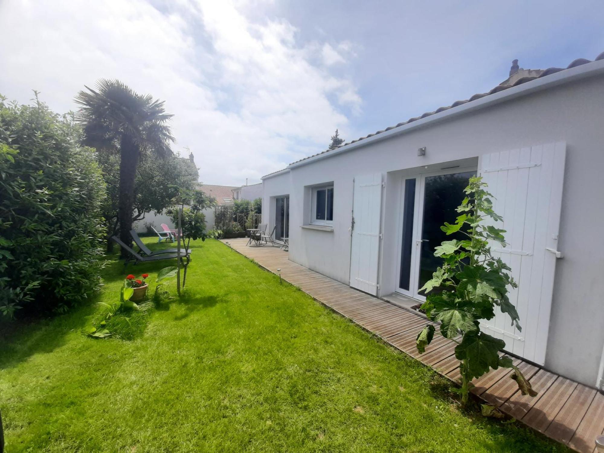 33 Bis Villa La Rochelle  Luaran gambar